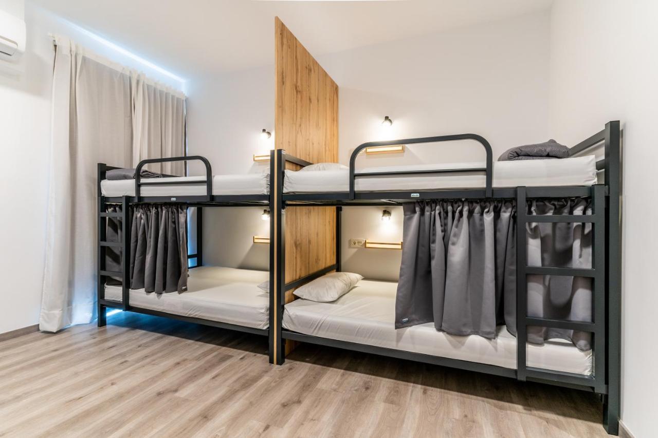 Four Rooms Hostel Lugo Kültér fotó